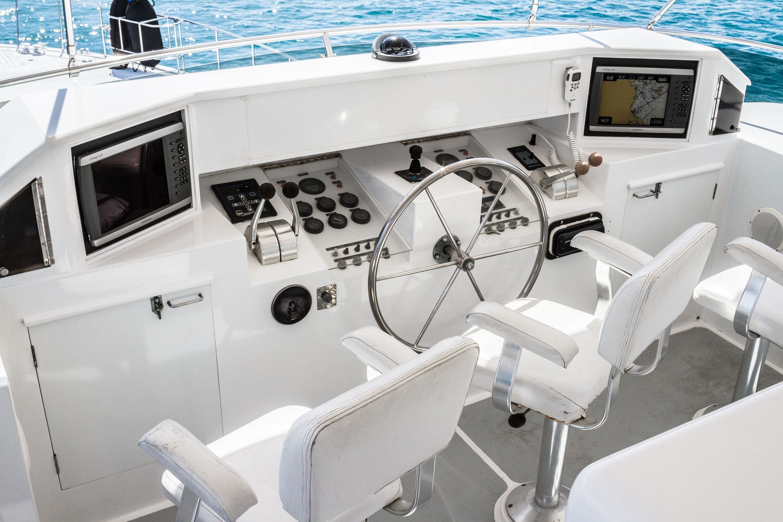 Joystick docking control at the cockpit helm station